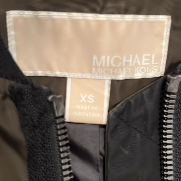 Michael Kors bomber jacket XS - Picture 2 of 3